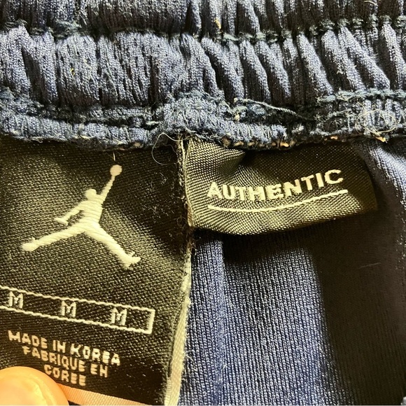 Jordan Hoyas Georgetown Blue Basketball Shorts Size Medium - Picture 3 of 9